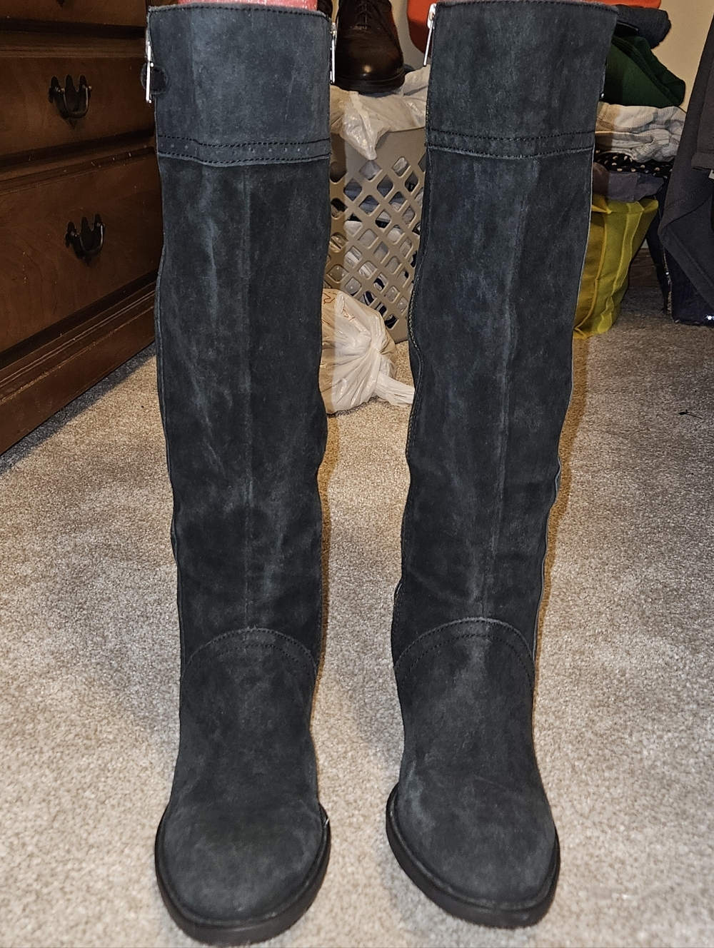 Born Fanner Black Suede Knee-High Ridding Boots Dual Zip Heeled Size 8 - Picture 2 of 15